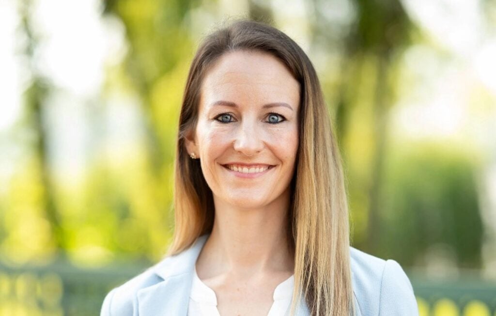 Meghan Hovee headshot